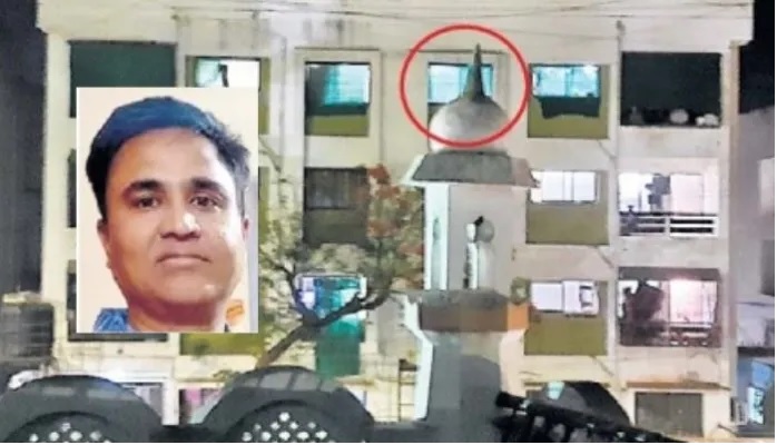 રેલ્વે પોલીસ સબ ઈન્સ્પેકટરની ગિરફ્તારી