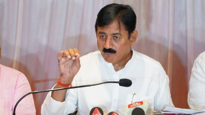 ભરતસિંહ સોલંકી ફરી રાજકારણમાં આવશે