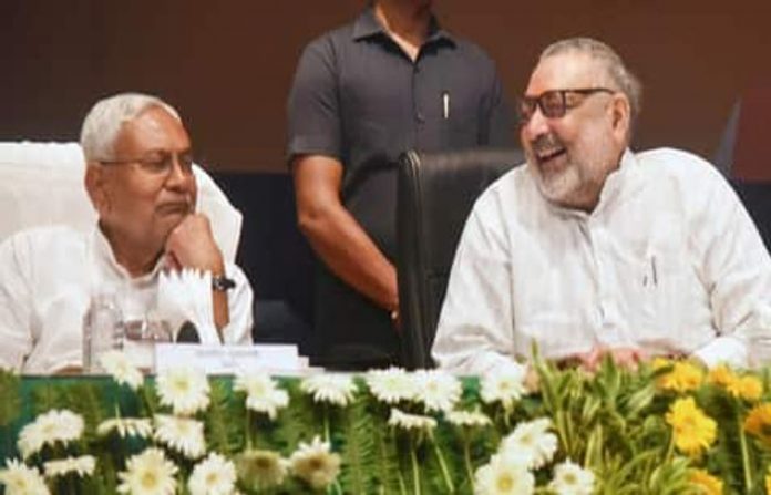 નીતિશ પર ગિરિરાજ સિંહ ગર્જ્યા