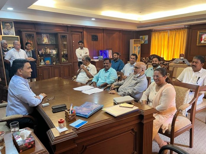 tear in goa congress