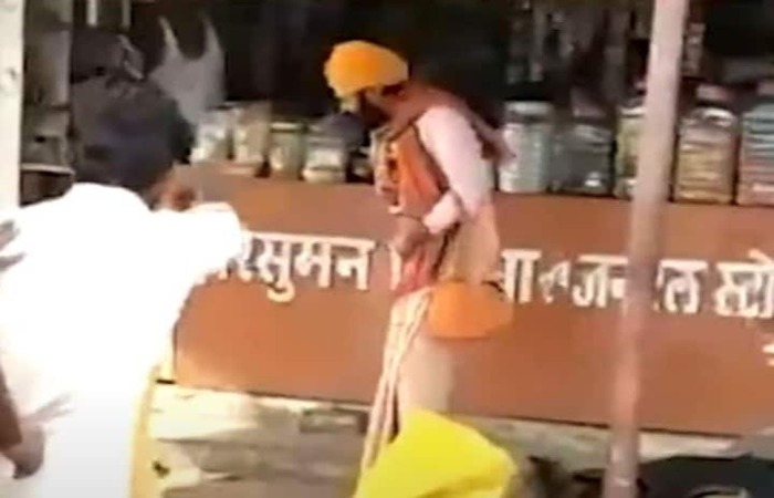 મહારાષ્ટ્રમાં સાધુઓને માર માર્યો