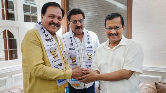 આપમાં આંતરિક વિખવાદ