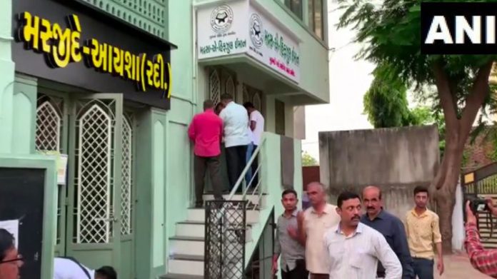 વડોદરામાં મદ્રેસા સીલ