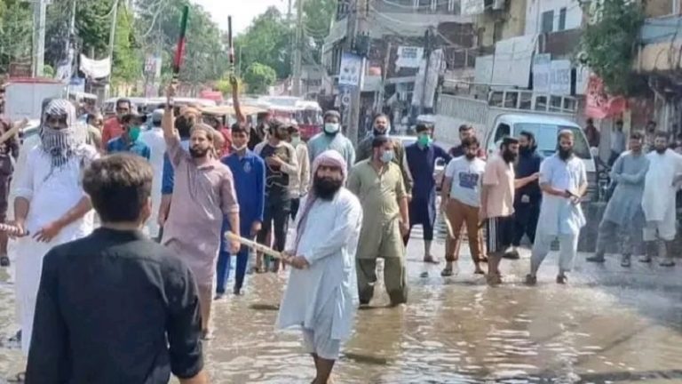 shia muslims again attacked in pakistan
