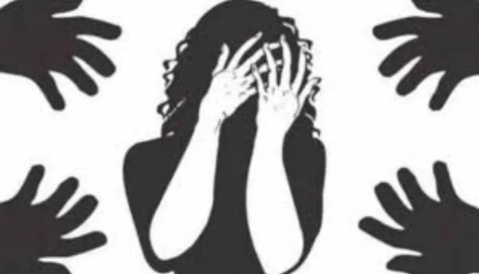 Girls Blocks highway in Jaipur