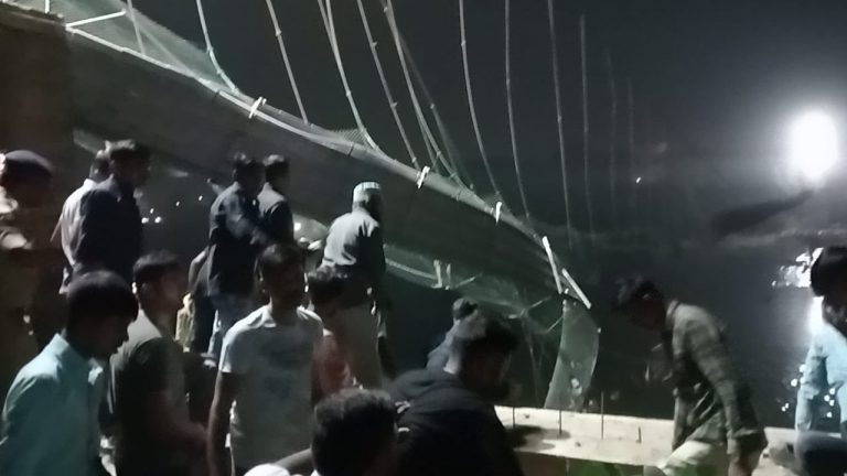 morbi bridge collapse