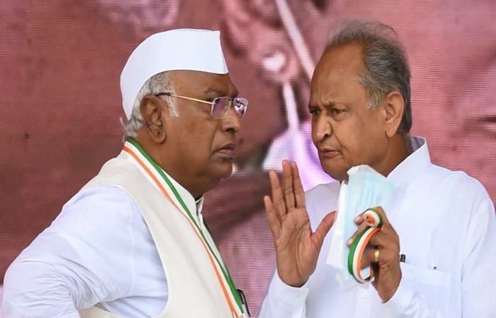કોંગ્રેસના પાખંડનો પર્દાફાશ થયો