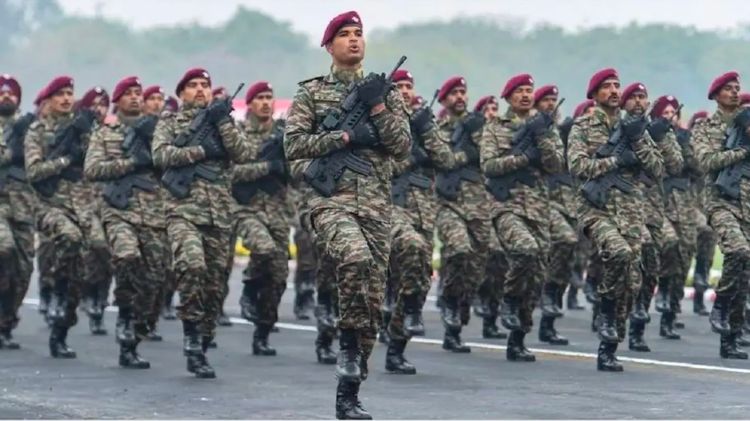 ભારતીય રક્ષા મંત્રાલય નોકરી આપવામાં પ્રથમ