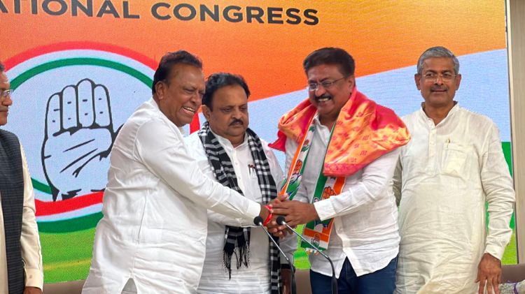 ઇન્દ્રનીલ રાજ્યગુરુ