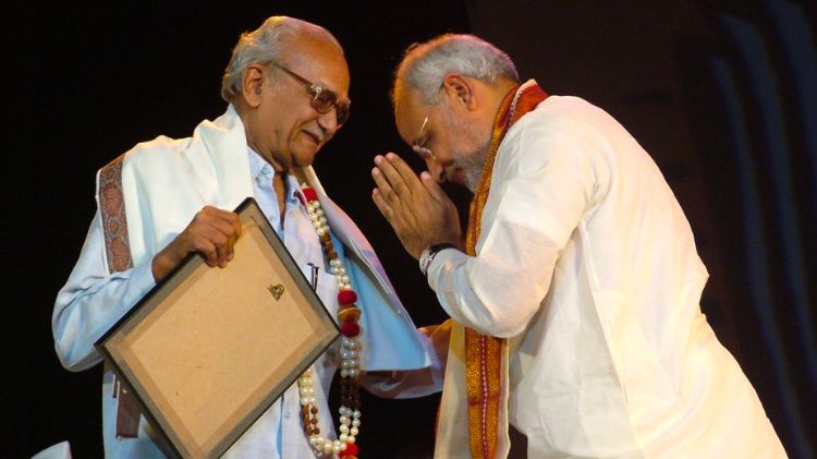 પીએમ મોદીના શિક્ષકનું નિધન