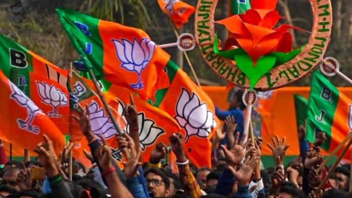 ભાજપની જીત બાદ ગુજરાતીઓને ભાંડવામાં આવ્યા