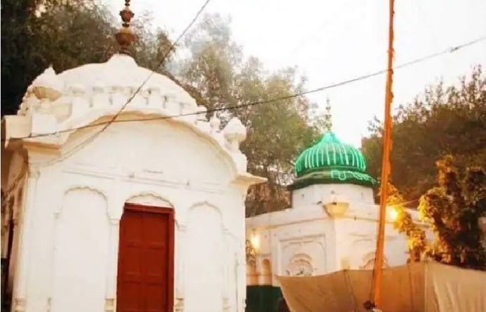 પાકિસ્તાનમાં ગુરુદ્વારાને મસ્જીદ ઘોષિત