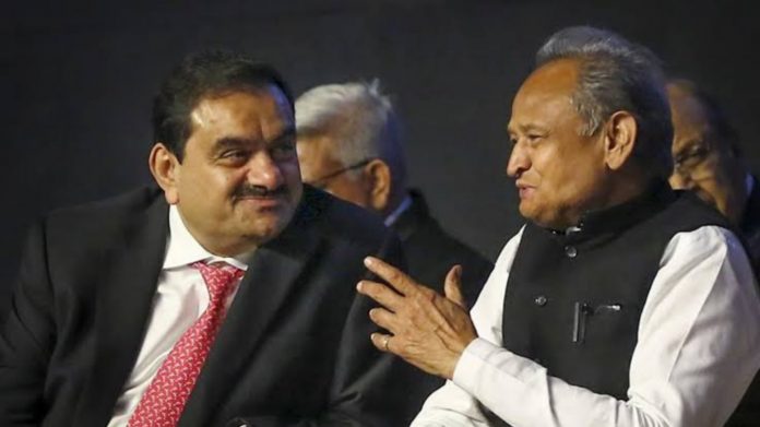 અદાણી માટે કોંગ્રેસ રાજકારણ