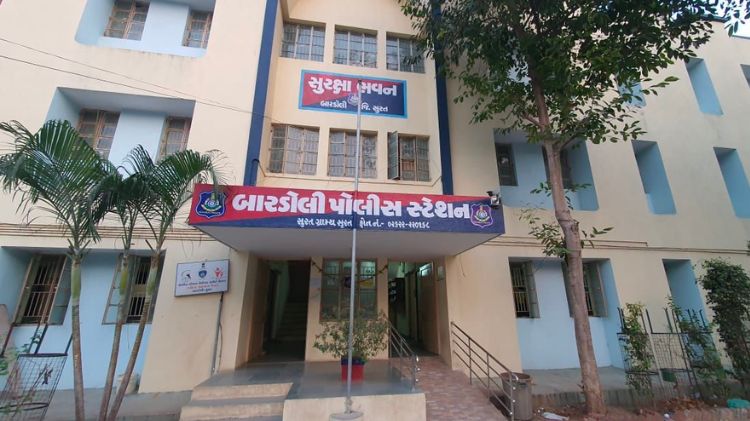 બારડોલી હિંદુ યુવાનો પર હુમલો