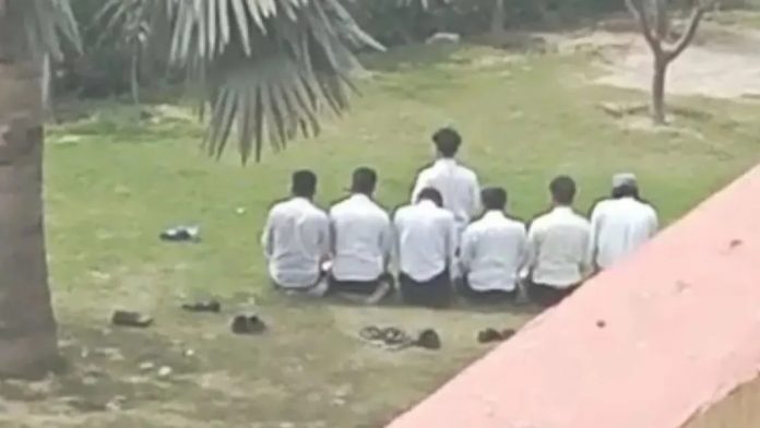 સંસ્કૃતિ મુસ્લિમ નમાઝ