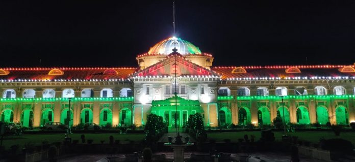મસ્જિદને તોડી પાડવાનો