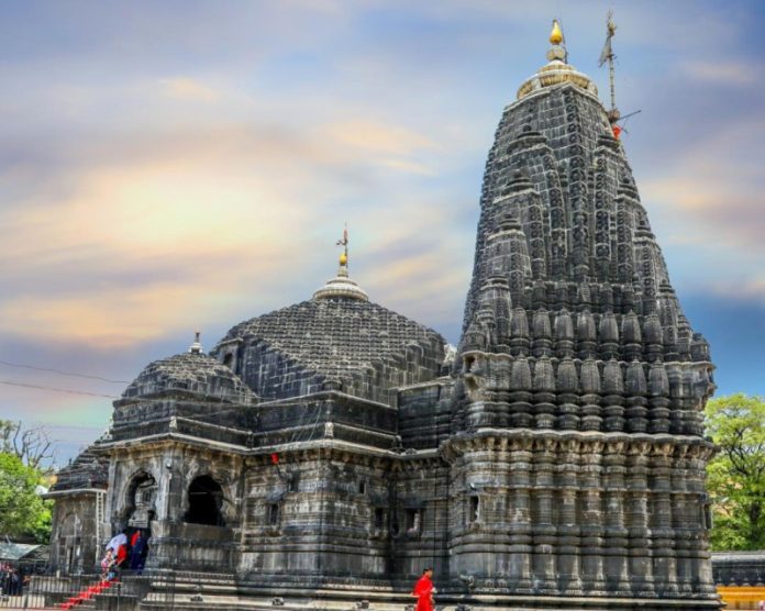 ત્રંબકેશ્વર મંદિર