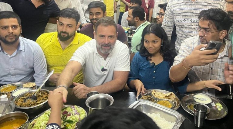 DUની બોય્ઝ હોસ્ટેલમાં રાહુલ