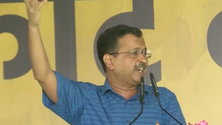 કેજરીવાલ ટ્રેન વિવાદિત નિવેદન