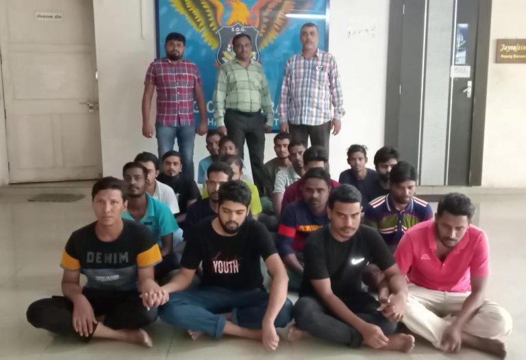 અમદાવાદમાં 18 બાંગ્લાદેશીઓ ઝડપાયા