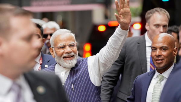 PM મોદી વિદેશી સંસદને સંબોધિત