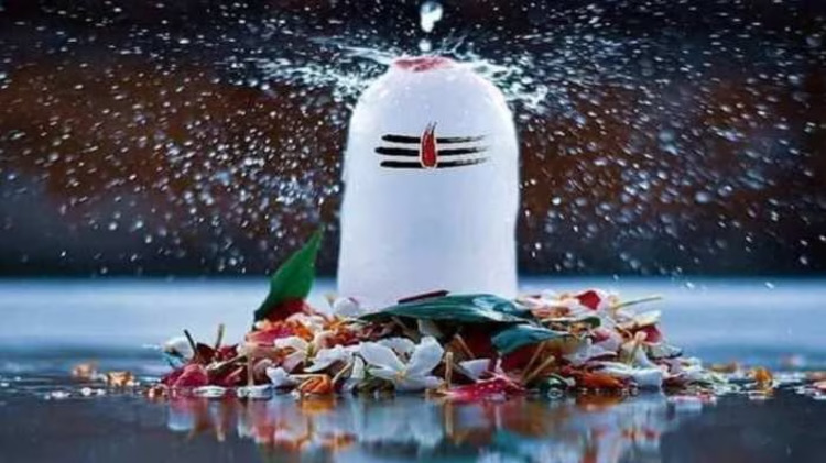 અધિક શ્રાવણ માસમાં મહાદેવની ભક્તિનો મહિમા