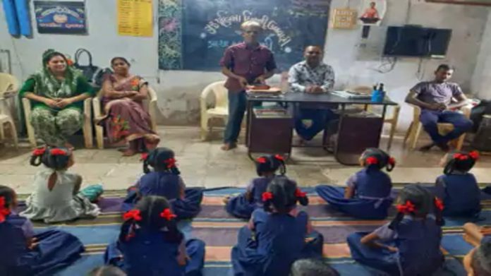 તાપી સોનગઢના ગુરુપૂર્ણિમાના બાઈબલના
