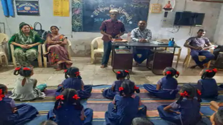 તાપી સોનગઢના ગુરુપૂર્ણિમાના બાઈબલના