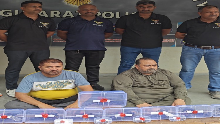 અમદાવાદ ક્રાઈમ બ્રાન્ચે હથિયારો