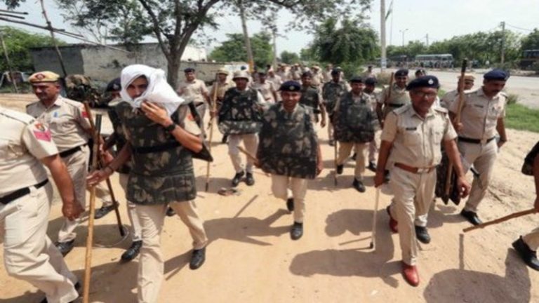 નૂંહમાં વ્રજમંડલ યાત્રા પૂરી કરવાની કરાઈ ઘોષણા, કલમ 144 લાગુ, સરહદો કરાઈ સીલ