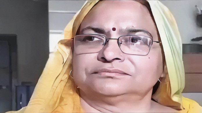 મુઝફ્ફરનગરની શાળામાં મહિલા શિક્ષિકા