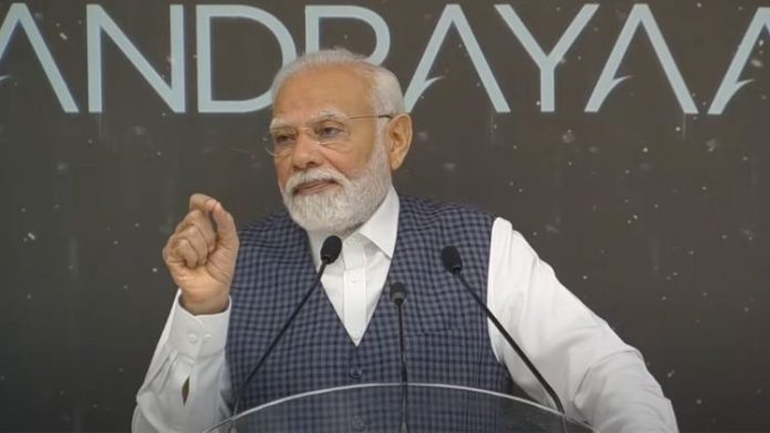 ચંદ્રયાન શિવશક્તિ મોદી