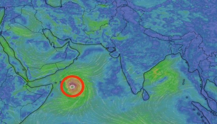 વાવાઝોડા તેજથી ગુજરાતને જોખમ