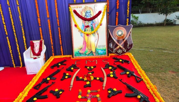 દશેરાના દિવસે શસ્ત્રપૂજન