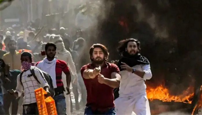 મોદીની સરકારમાં રમખાણો ઘટ્યા