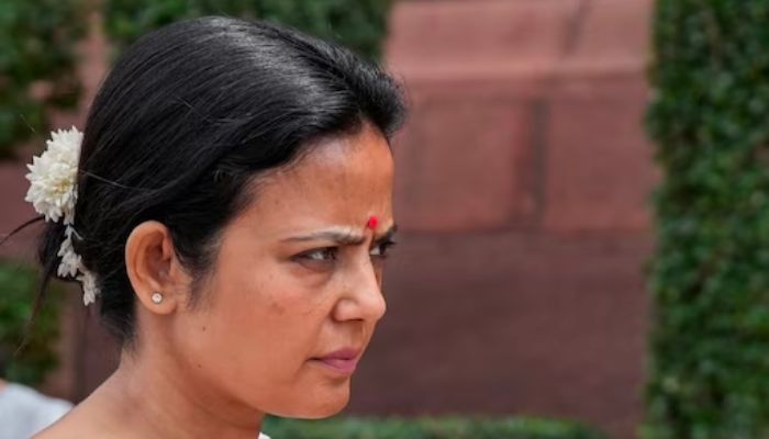 મહુઆ મોઈત્રા સંસદ સત્ર
