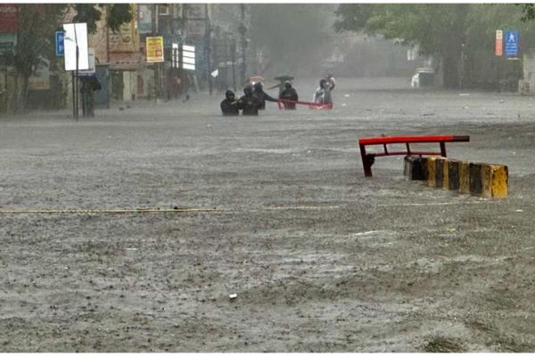 મિચોંગ આંધ્ર પ્રદેશમાં