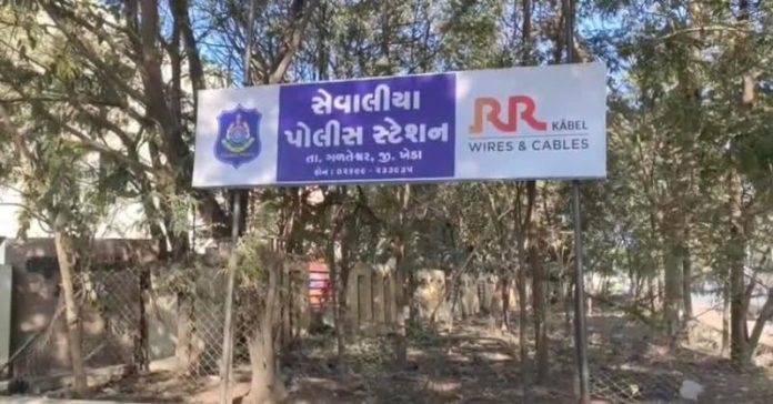 ખેડા હિંદુ મહિલા હુમલો