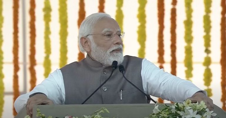 મોદી સુરત ડાયમંડ બુર્સ
