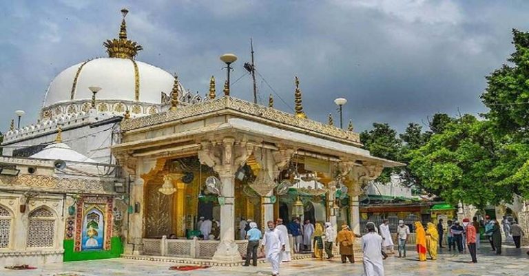 અજમેરની દરગાહ હિંદુ મંદિર