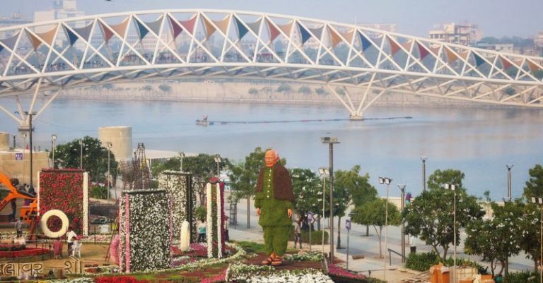 અમદાવાદમાં ફ્લાવર શો