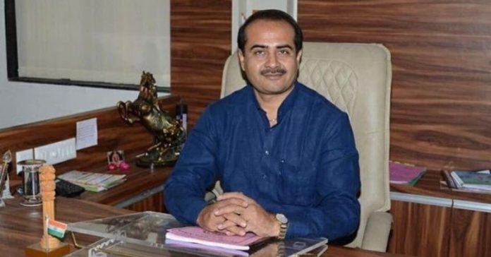 અર્જુન ખાટરિયા ભાજપમાં