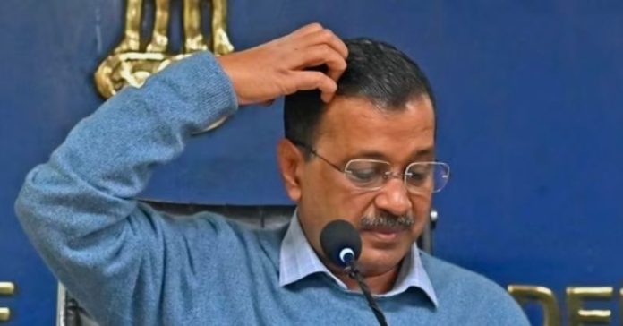 કેજરીવાલ દિલ્હી પોલીસ