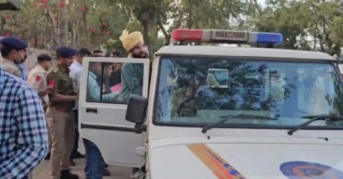 મુફ્તી અઝહરીના રિમાન્ડ સામખિયાળીમાં