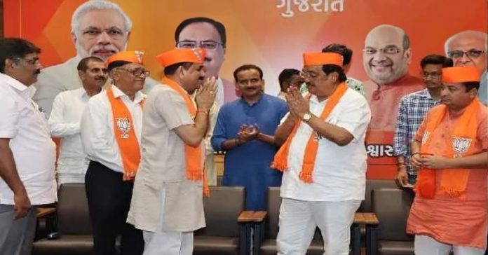 ગુજરાત કોંગ્રેસમાં કંકાસ ભાજપમાં સામેલ NSUI ધારાસભ્યો