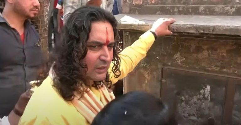 ભાજપ MLA બાલમુકુંદ આચાર્યએ શિવ મંદિરનું તાળું પૂજા 31 વર્ષ