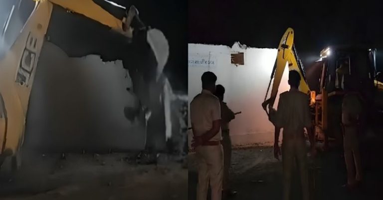 અંજારમાં દરગાહો બુલડોઝર એક્શન