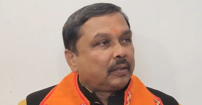 સાબરકાંઠા બેઠક ભીખજી ઠાકોરે ચૂંટણી ઇનકાર