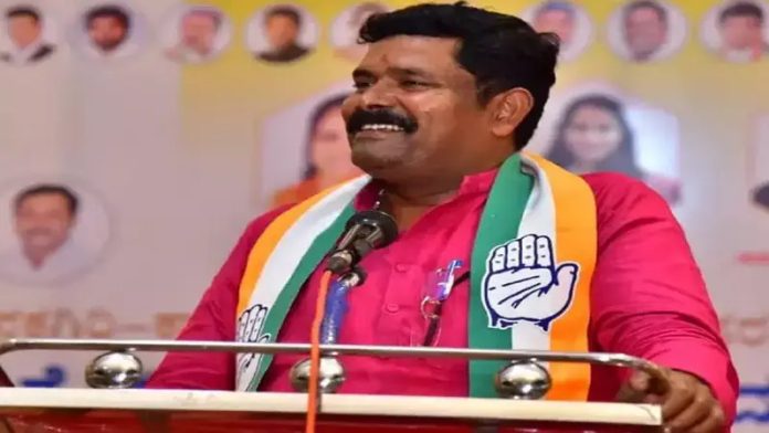 કર્ણાટકના કોંગ્રેસી મંત્રીએ થપ્પડ