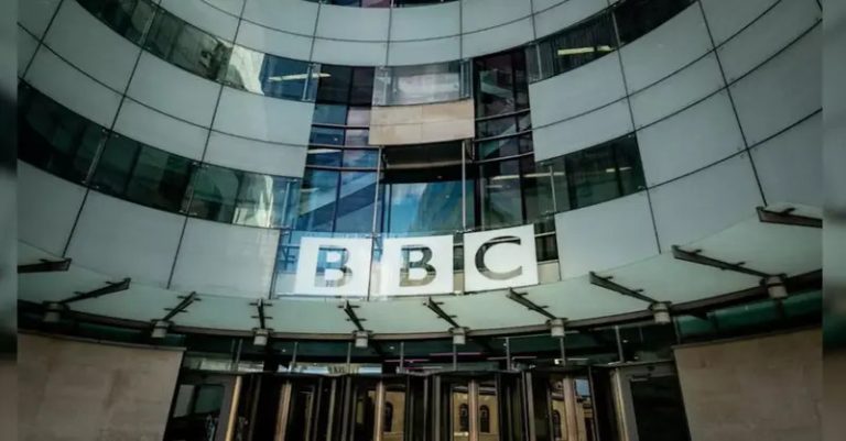 ભારતમાં હવે નવી ખાનગી કંપની થકી સંચાલન કરશે BBC, પહેલી વખત પોતાનું કોઇ યુનિટ અલગ કર્યું: બદલાયેલા FDI નિયમો અને IT રેડ બાદ નિર્ણય
